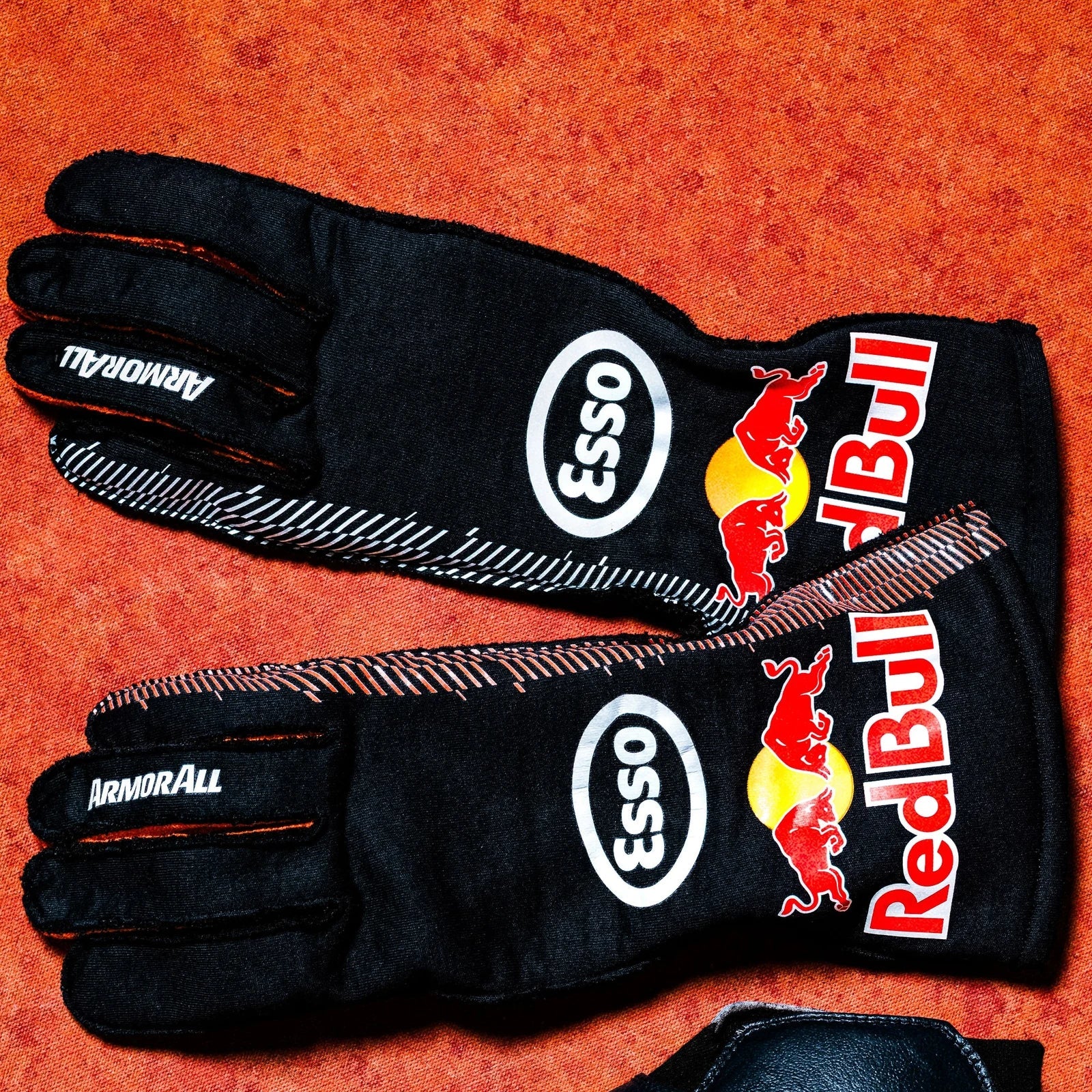 2026 Zandvoort inspired racing gloves included in DASH RACEGEAR bundle