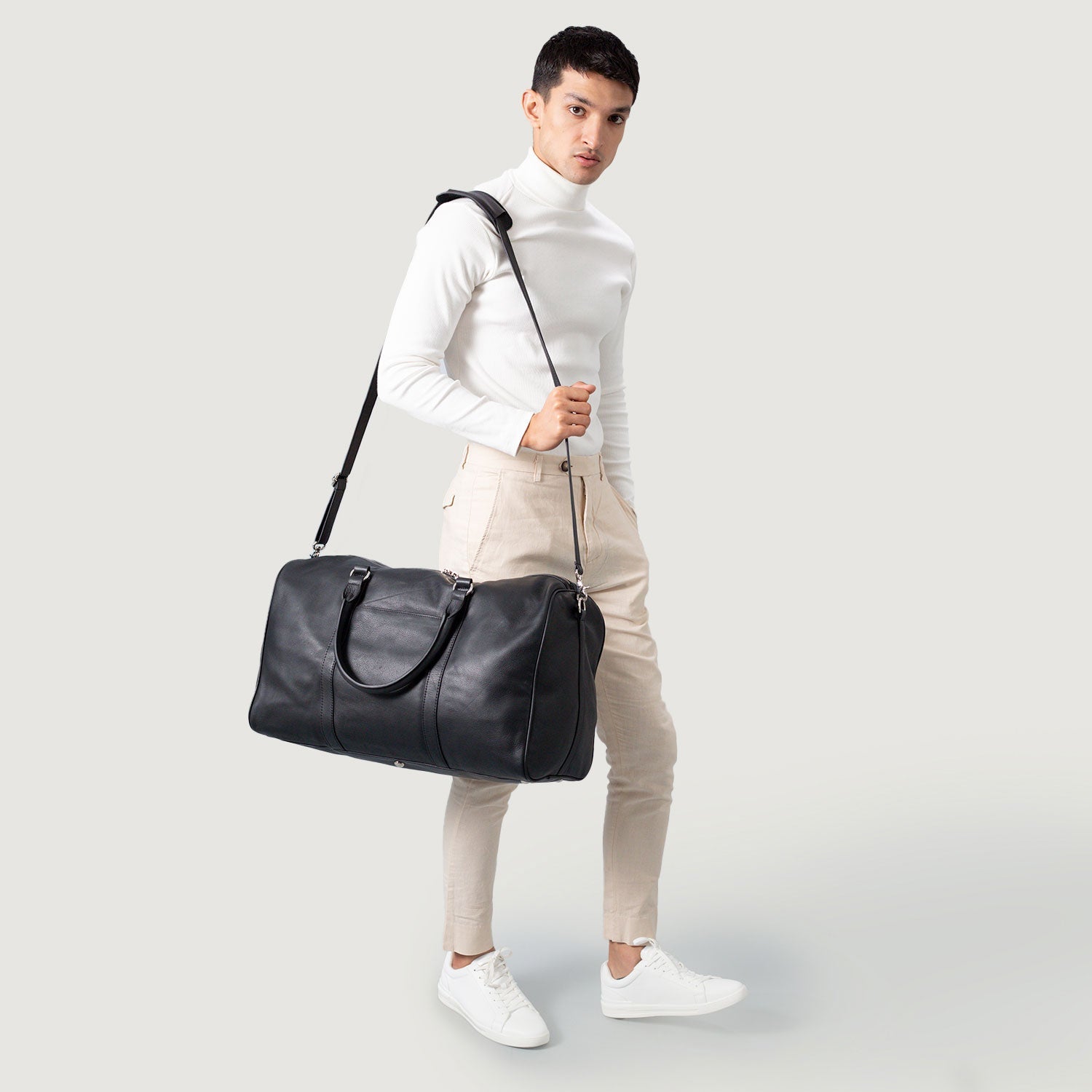 The Darrio Black Leather Duffle Bag by Dash Racegear - unisex Leather Bag view 2