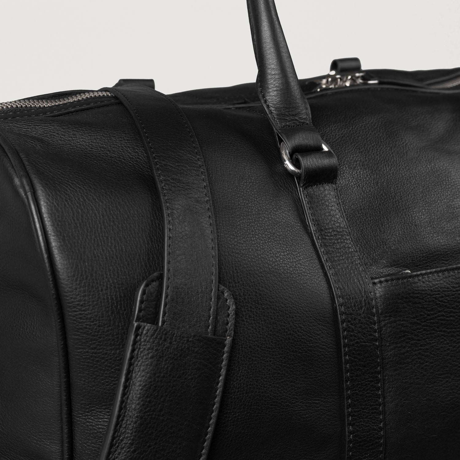 The Darrio Black Leather Duffle Bag by Dash Racegear - unisex Leather Bag view 8
