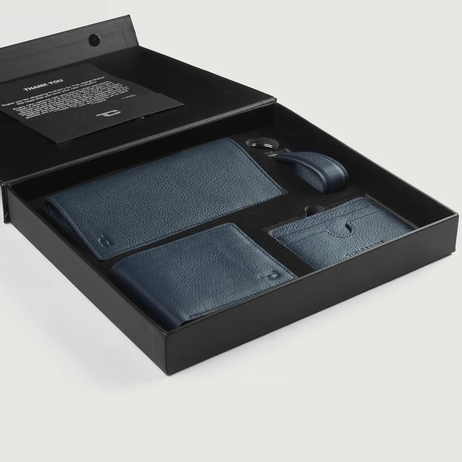 Timeless Taylen Blue Leather Gift Set by Dash Racegear - unisex Leather Accessories view 3