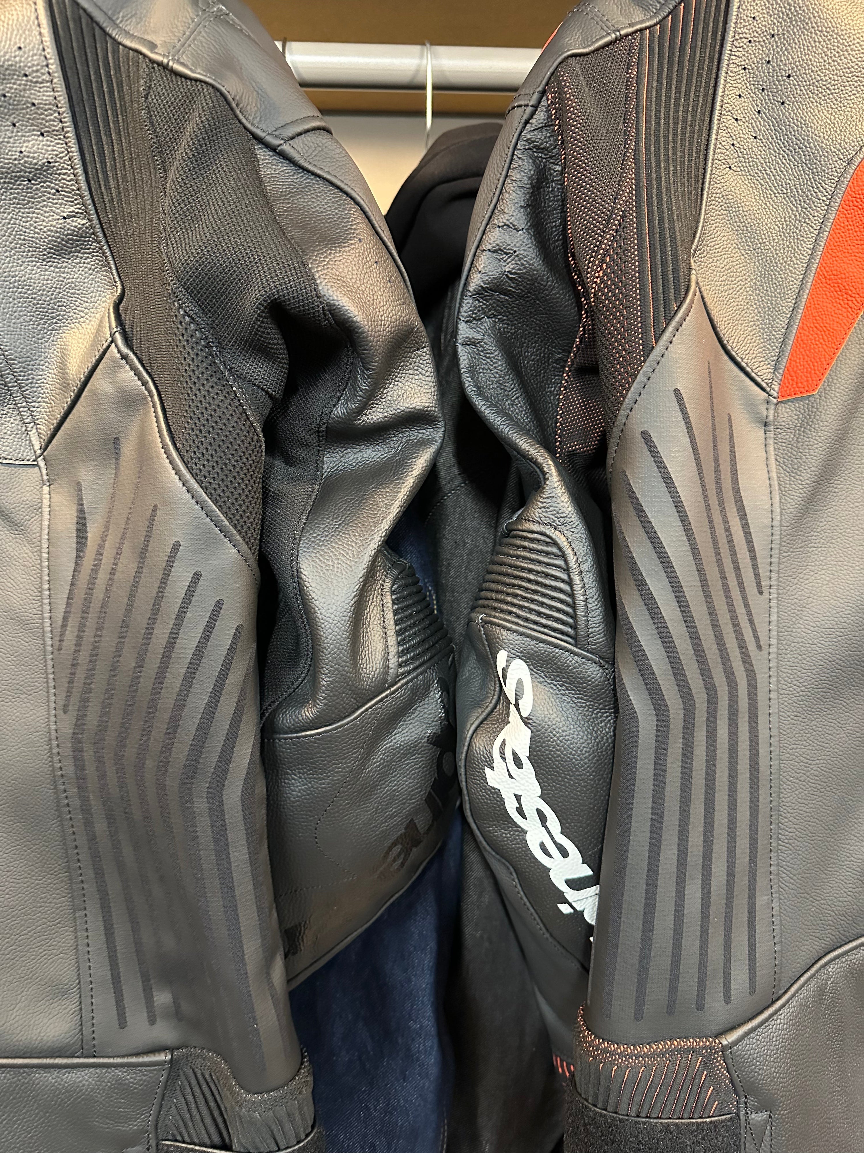 Alpinestars GP Plus R v4 Rideknit Leather Jacket | DASH RACEGEAR