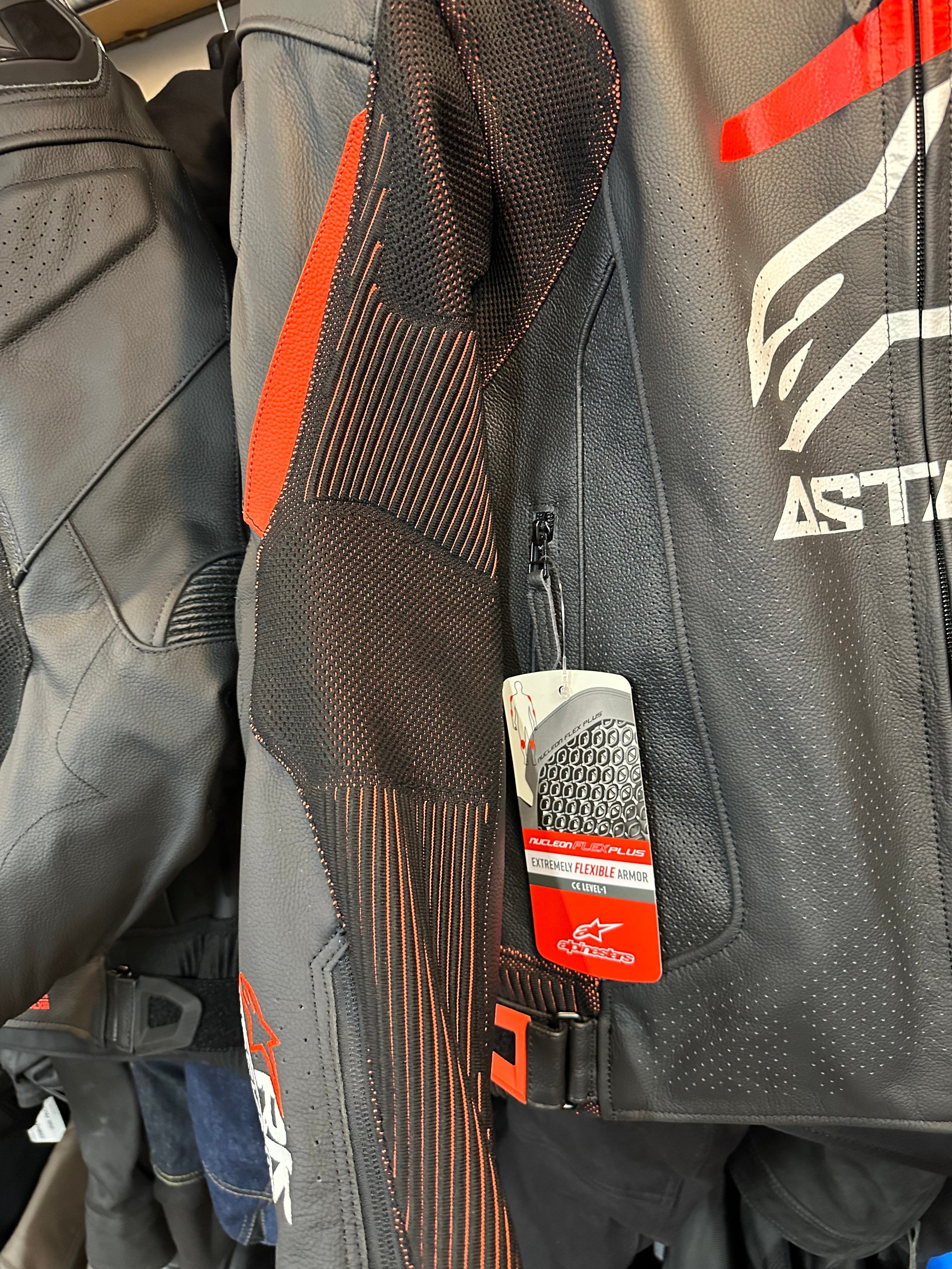 Alpinestars GP Plus R v4 Rideknit Leather Jacket | DASH RACEGEAR