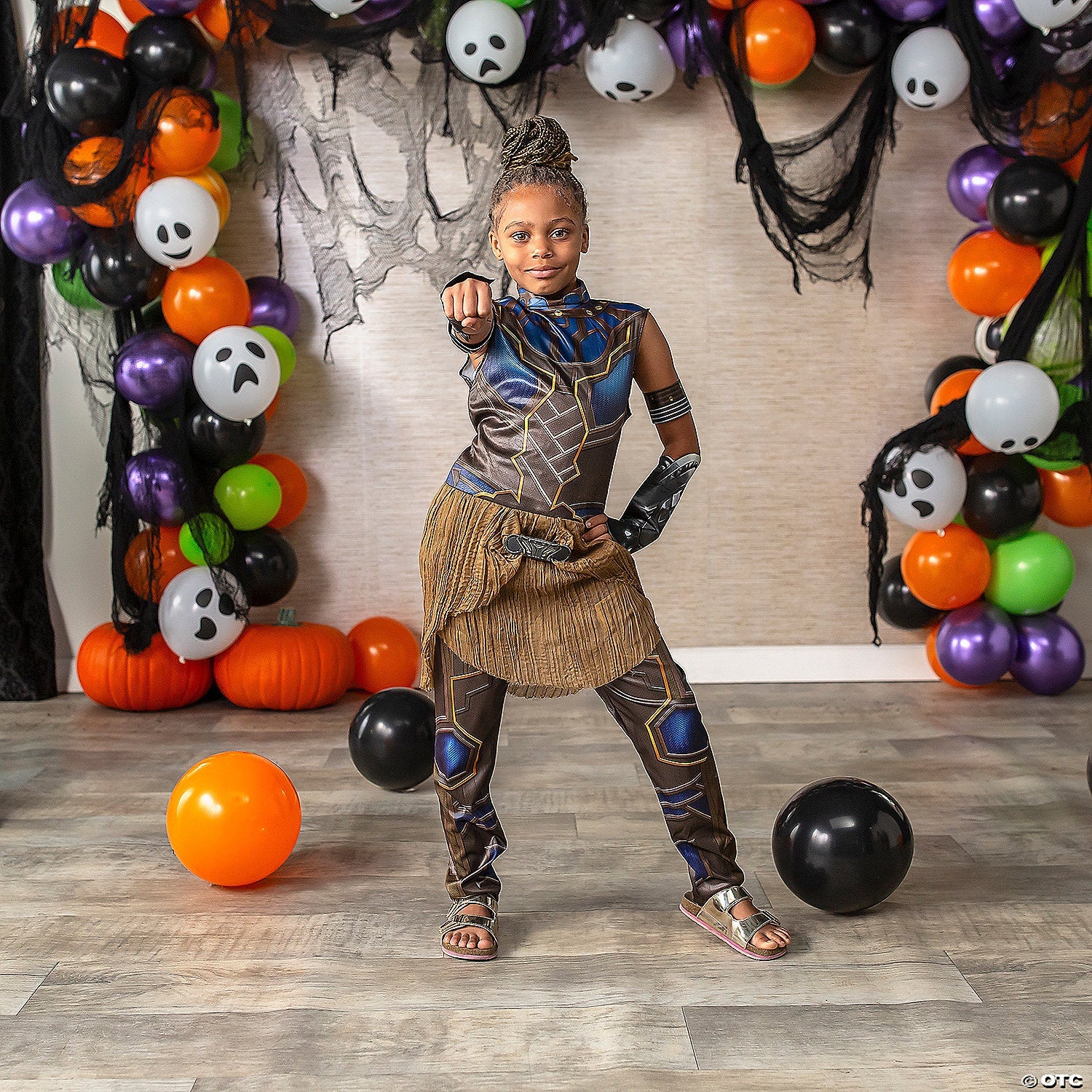 girls-marvel-black-panther-shuri-costume-8-10_jwc0863md-a01.jpg