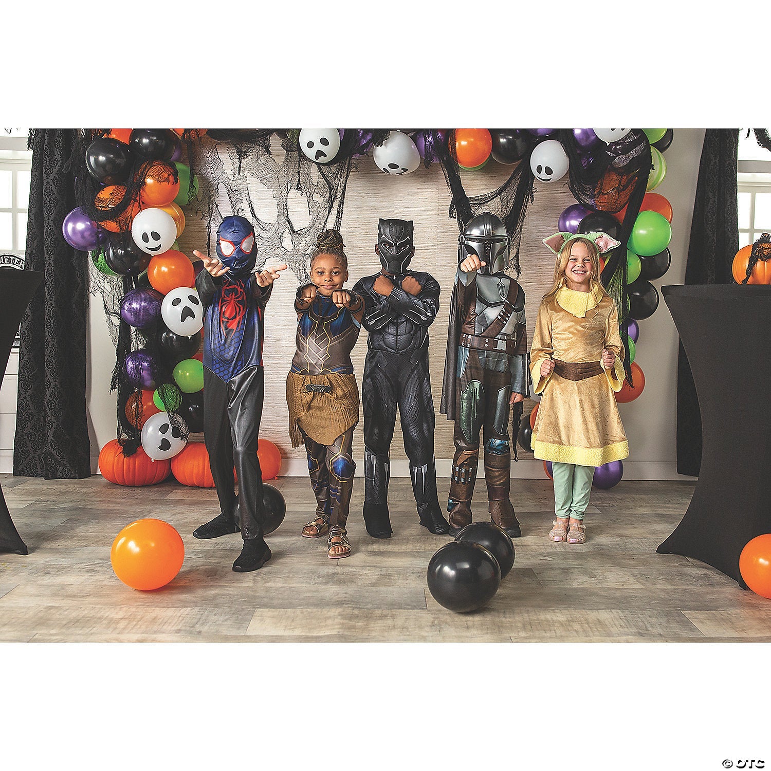 girls-star-wars-the-mandalorian-grogu-costume-medium-8-10_jwc0887md-a02_d7be4f68-b6ea-4312-869a-72e811ce3eed.jpg