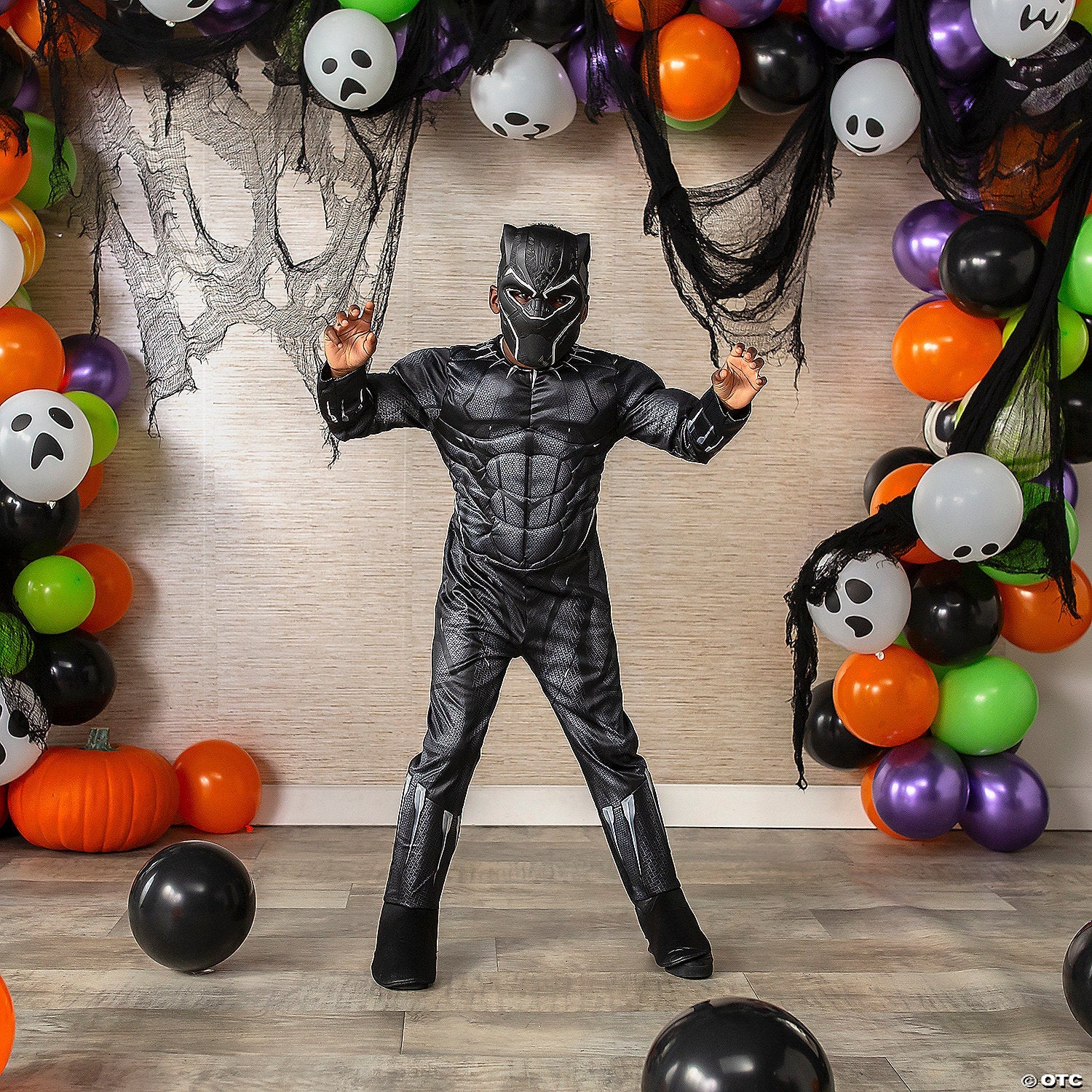 kids-qualux-black-panther-costume-medium-8-10_jwc0747md-a01.jpg
